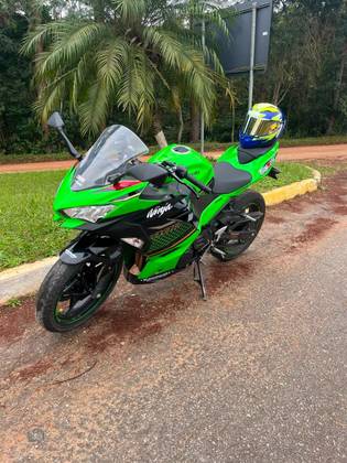 KAWASAKI NINJA 400 KAWASAKI NINJA 400